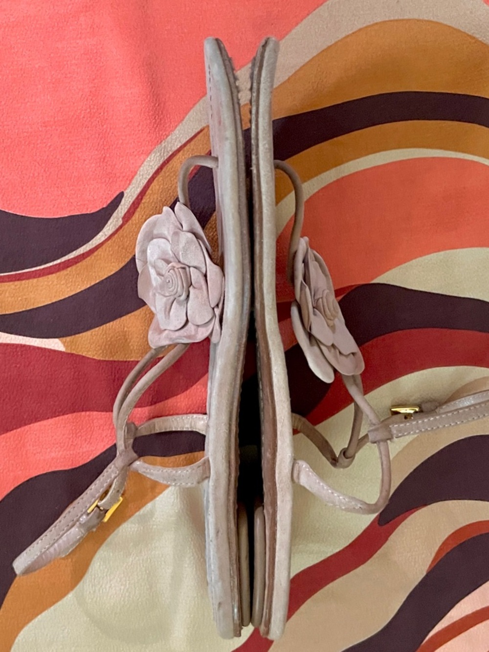Prada | Delicate Suede Thong Slingback Sandals w/ Flower, Sz 39 / 8.5 ♥ VG! - Picture 5 of 7